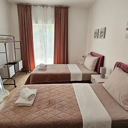 With A Parking Space Kastel Novi, - 22702 *